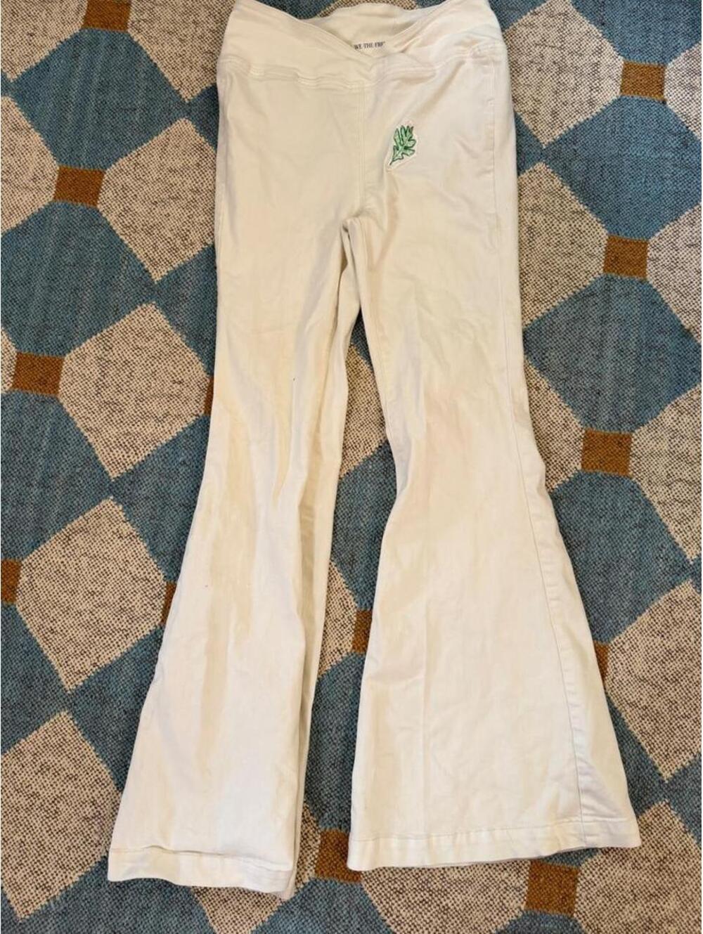 Upcycled White Free People cream flare pants embroidered leaf 28